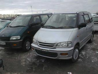 1998 Nissan Serena