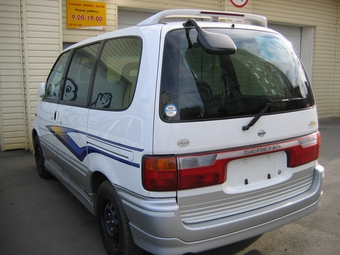 1998 Nissan Serena