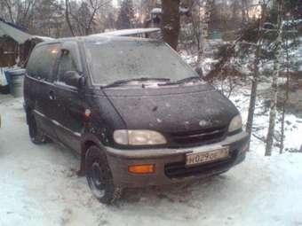 1998 Nissan Serena