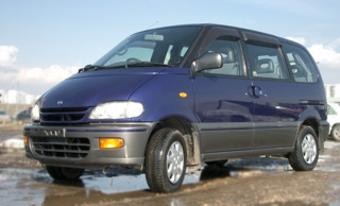 1998 Nissan Serena