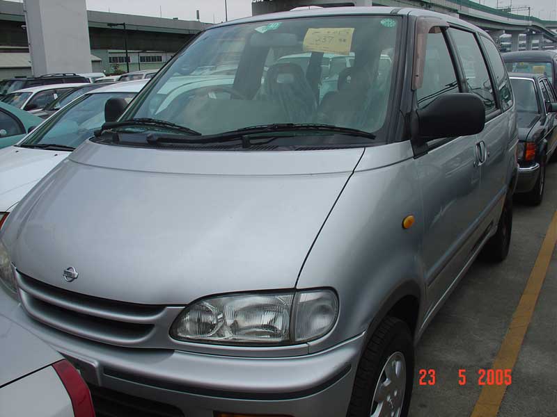 1998 Nissan Serena Pics