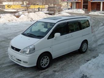 1999 Nissan Serena