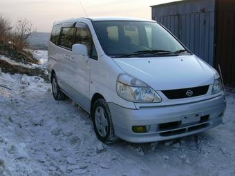 1999 Nissan Serena