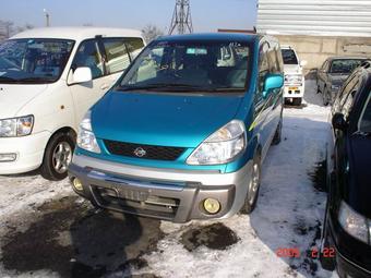 1999 Nissan Serena