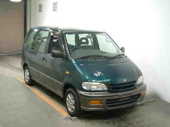 1999 Nissan Serena