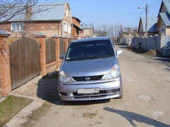 1999 Nissan Serena