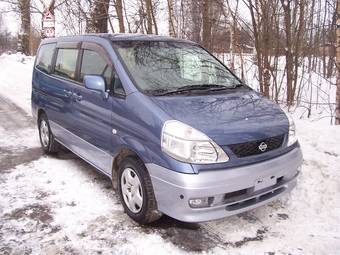 1999 Nissan Serena