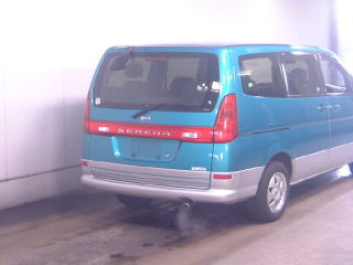 1999 Nissan Serena Photos