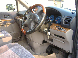 1999 Nissan Serena Pictures