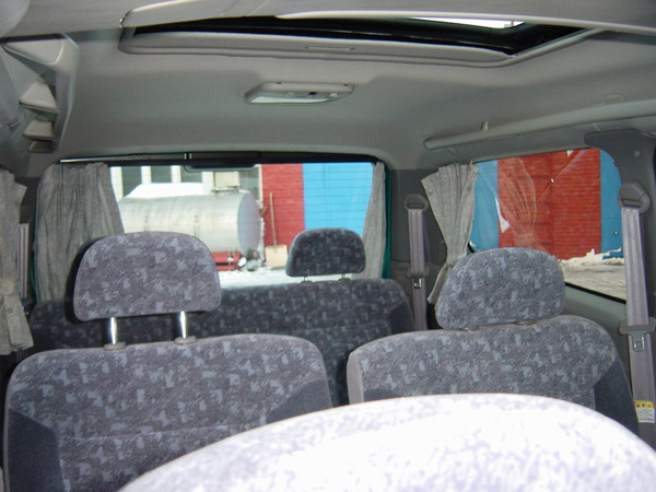 1999 Nissan Serena Photos