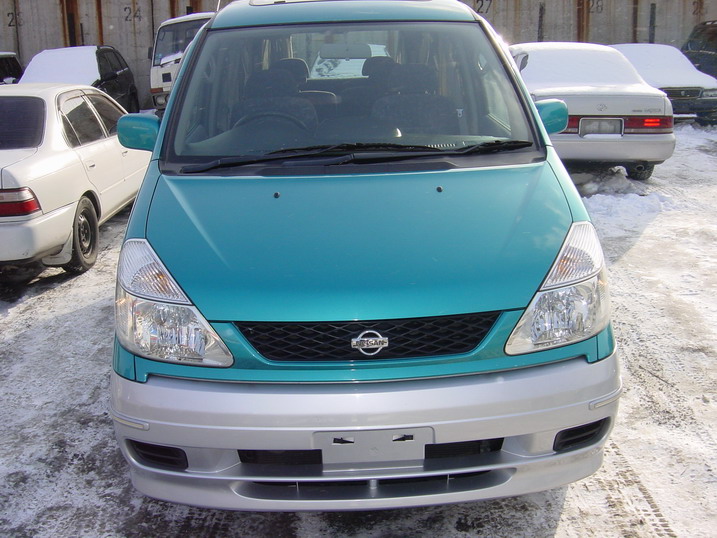 1999 Nissan Serena Images