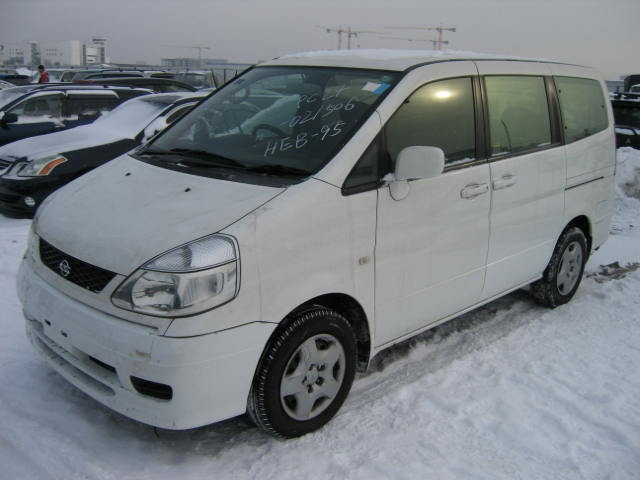 1999 Nissan Serena Photos