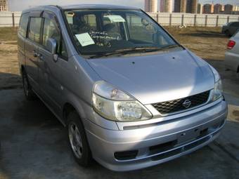 1999 Nissan Serena Pictures