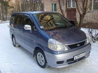 1999 Nissan Serena Pictures
