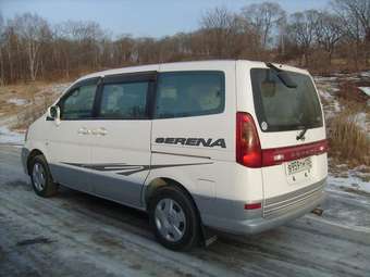 1999 Nissan Serena Pictures