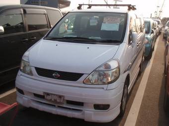 1999 Nissan Serena Photos