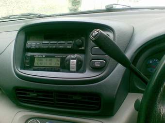 1999 Nissan Serena For Sale