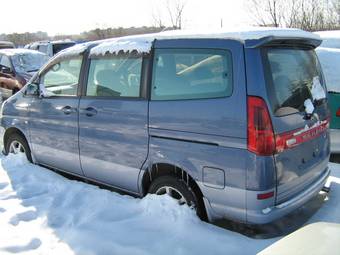 1999 Nissan Serena Pictures