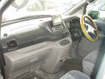 1999 Nissan Serena For Sale