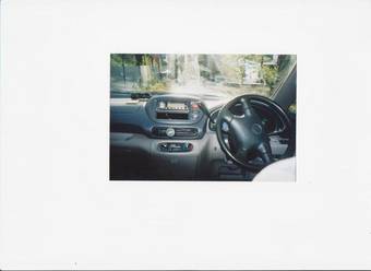 1999 Nissan Serena Photos