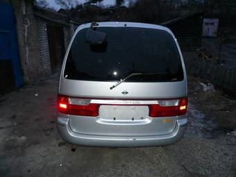 1999 Nissan Serena Images