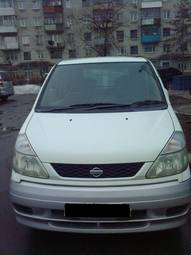 1999 Nissan Serena Pictures