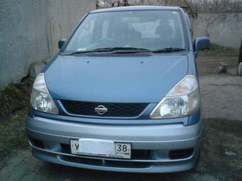 1999 Nissan Serena Pictures