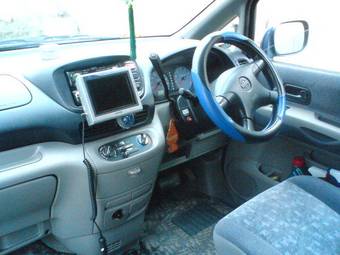 1999 Nissan Serena For Sale