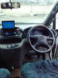 1999 Nissan Serena Images