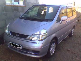 1999 Nissan Serena Photos