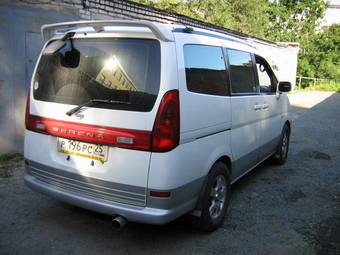 1999 Nissan Serena Pictures