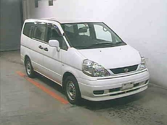 2000 Nissan Serena