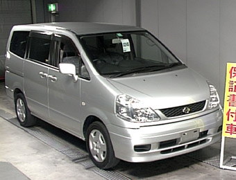 2000 Nissan Serena