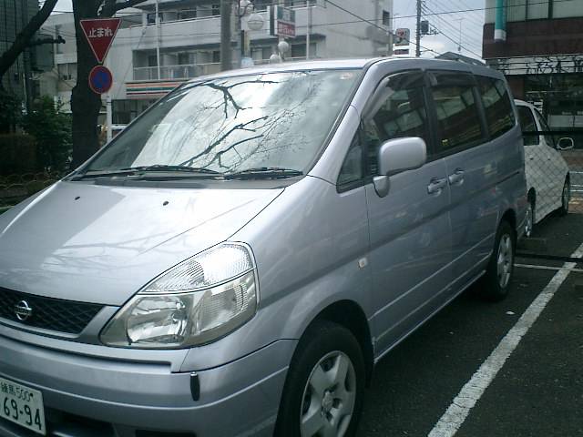 2000 Nissan Serena