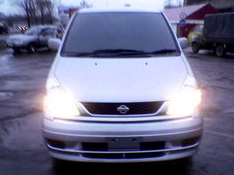 2000 Nissan Serena For Sale