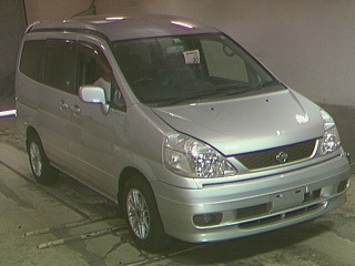 2000 Nissan Serena Photos