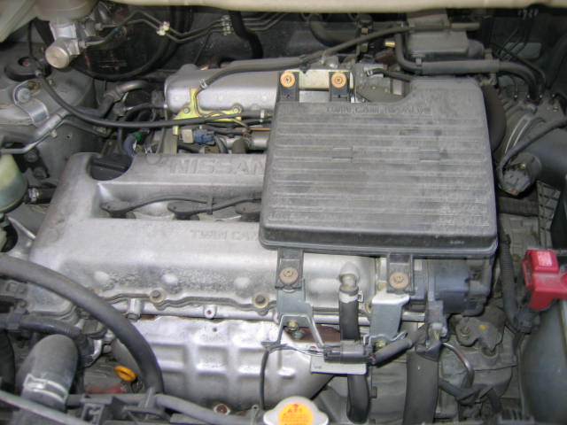 2000 Nissan Serena Pictures