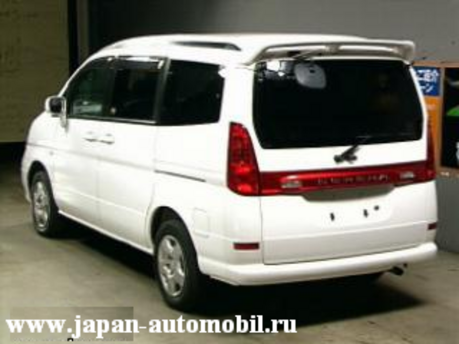 2000 Nissan Serena Pictures