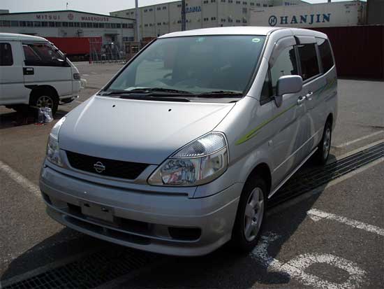 2000 Nissan Serena Wallpapers