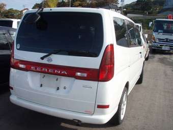 2000 Nissan Serena Photos