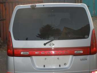 2000 Nissan Serena Pictures