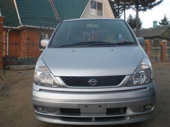 2000 Nissan Serena Wallpapers