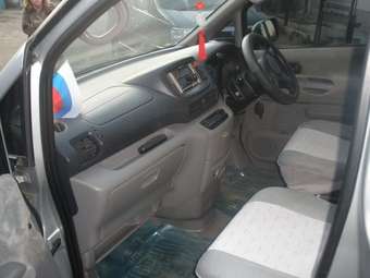 2000 Nissan Serena For Sale