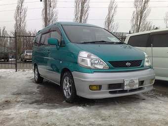 2000 Nissan Serena Pics