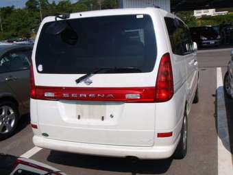 2000 Nissan Serena Pictures