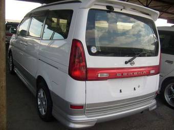 2000 Nissan Serena Photos