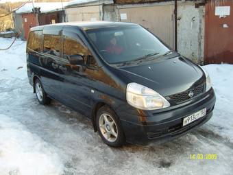 2000 Nissan Serena Pictures