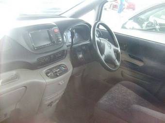 2000 Nissan Serena For Sale