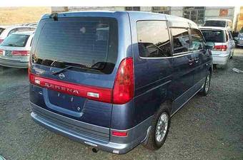 2000 Nissan Serena Pics