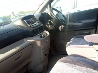 2000 Nissan Serena For Sale